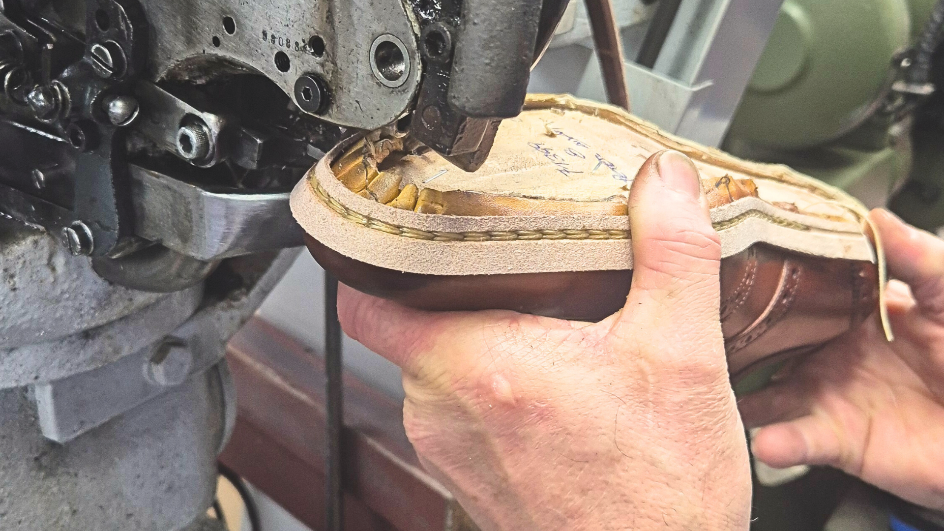 Goodyear-Welt – Die Kunst des Rahmennähens